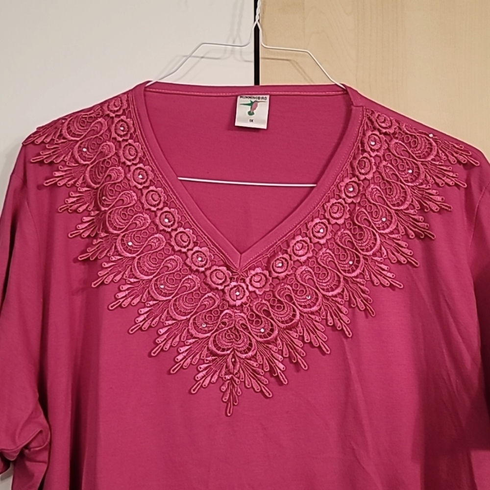 Women's hummingbird Pink T-shirt, 1X Preloved - Picture 4 of 8